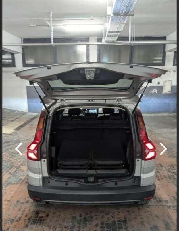Usata Dacia Jogger Extreme 101 CV (74 kW) 2023 Monovolume