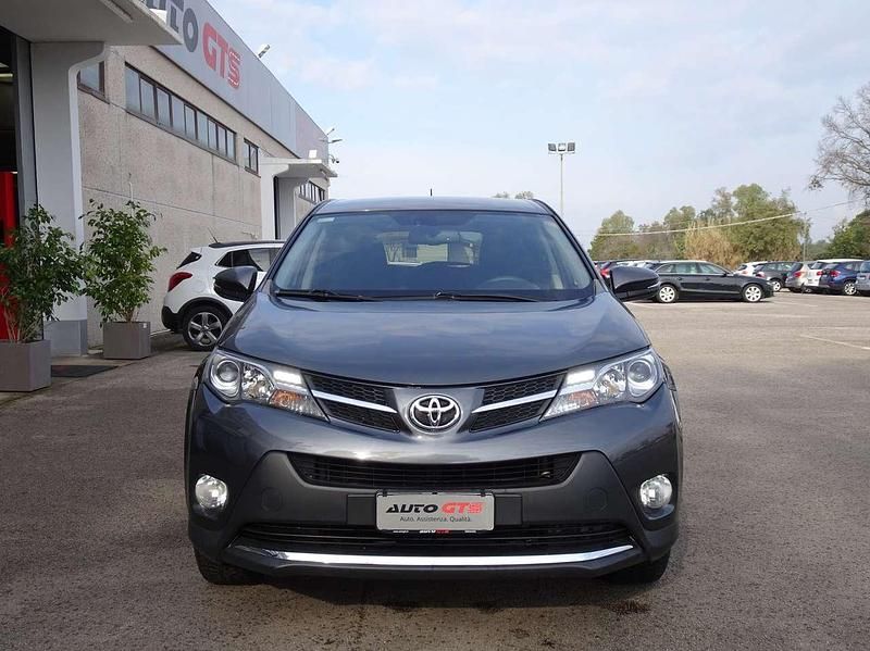 Usata Toyota RAV4 Active 124 CV (91 kW) 2013 Grigio SUV