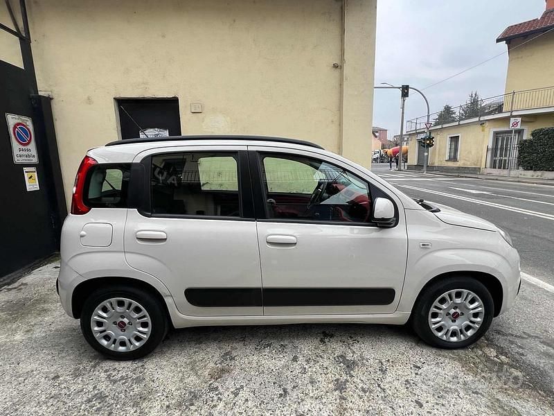 Usata Fiat Panda Pop 75 CV (55 kW) 2012 Bianco Utilitaria