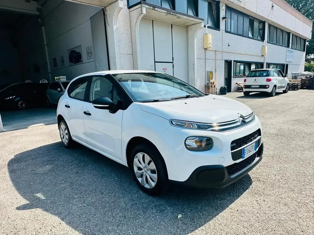 Usata Citroën C3 PureTech 82 CV (60 kW) 2018 Bianco Utilitaria