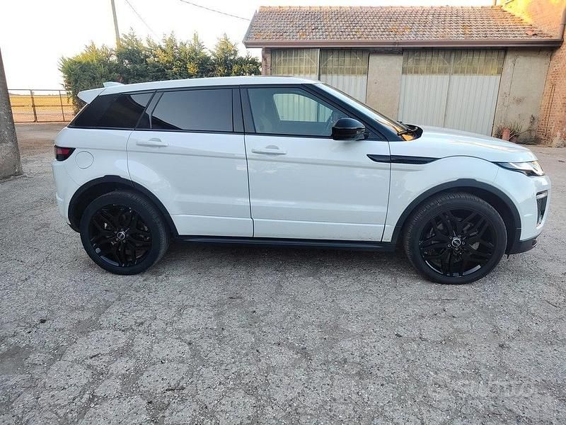 Usata Land Rover Range Rover evoque 179 CV (131 kW) 2018 Bianco SUV