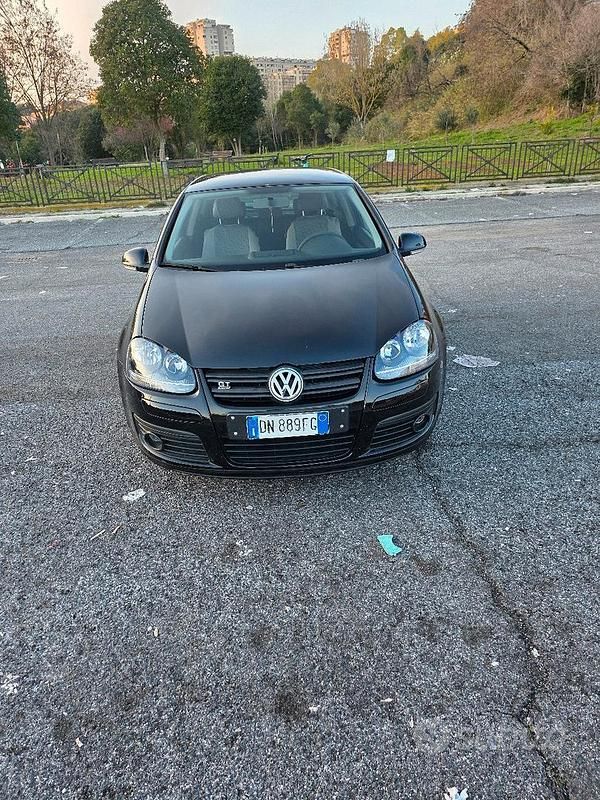 Nero Usata 2008 VW Golf GT Coupé | 5000 € (Buon prezzo) - Immagine 1/4