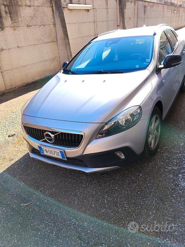 Usata Volvo V40 CC 2018 Station wagon