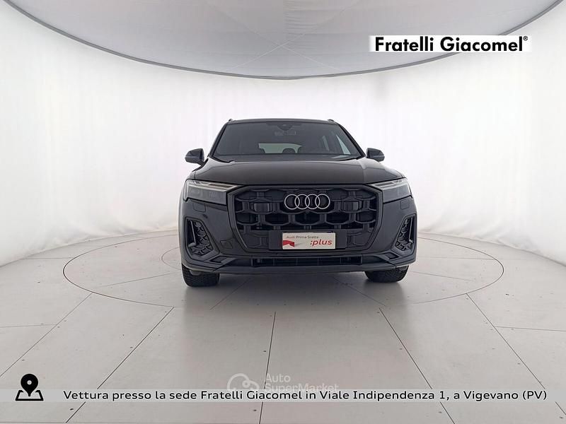 Usata Audi Q7 S-Line 286 CV (210 kW) 2024 Nero mito metallizzato SUV