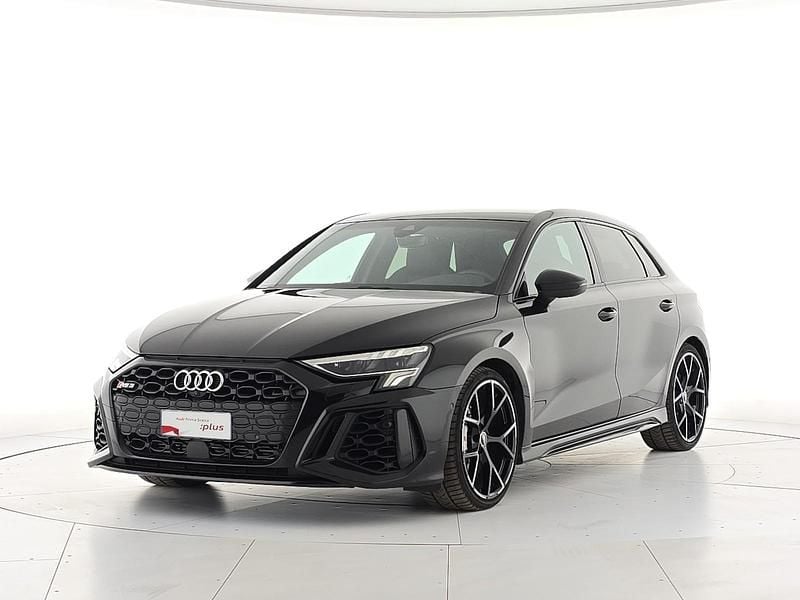 Usata Audi RS3 Sportback Ambiente 400 CV (294 kW) 2022 Nero Utilitaria