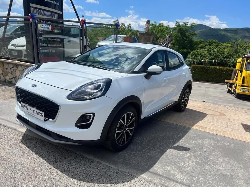 Usata Ford Puma Titanium 125 CV (91 kW) 2021 Bianco Station wagon