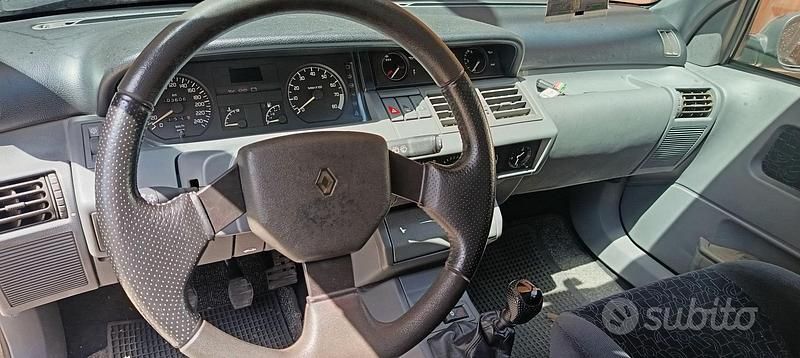 Usata Renault Clio 1995 Nero Utilitaria