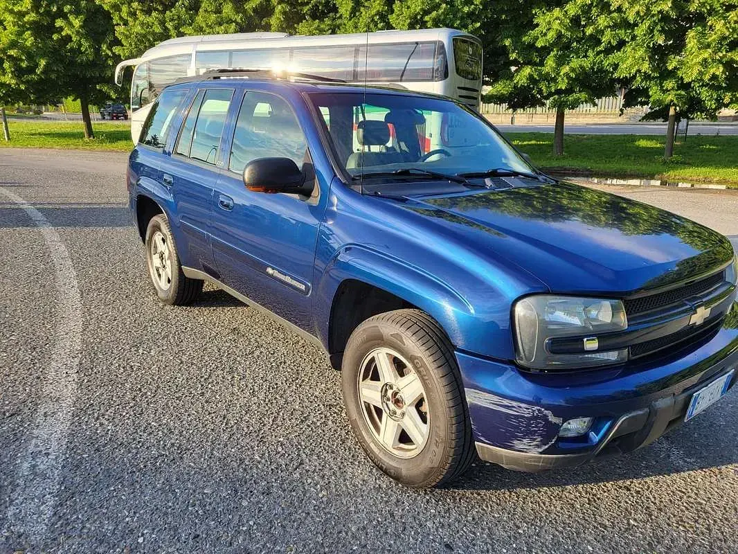 Usata Chevrolet TrailBlazer LTZ 273 CV (200 kW) 2002 Blu/azzurro SUV
