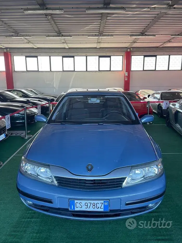 Usata Renault Laguna II 150 CV (110 kW) 2005 Blu Berlina
