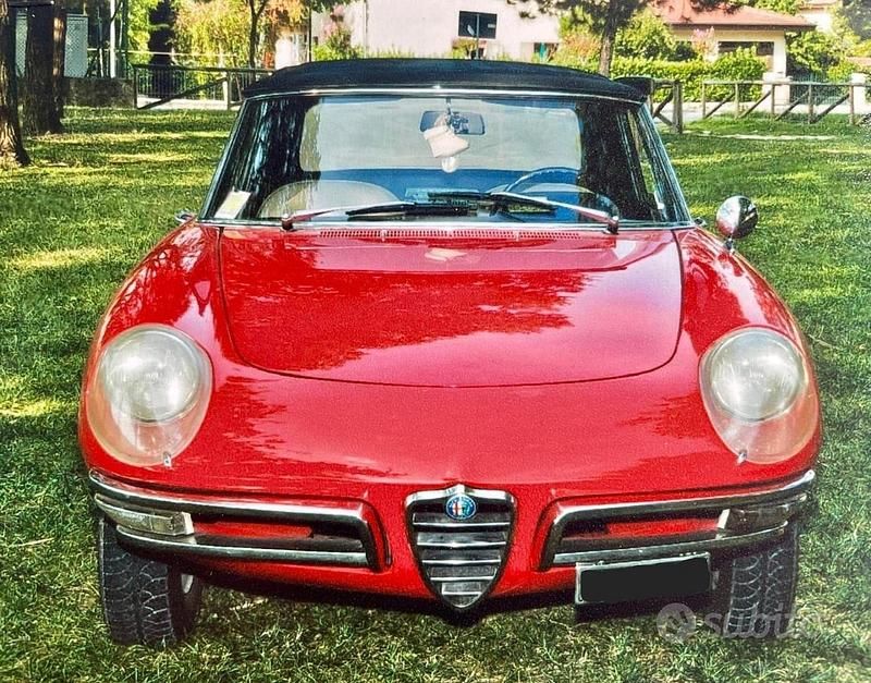 Usata Alfa Romeo Spider 1960 Rosso Cabrio