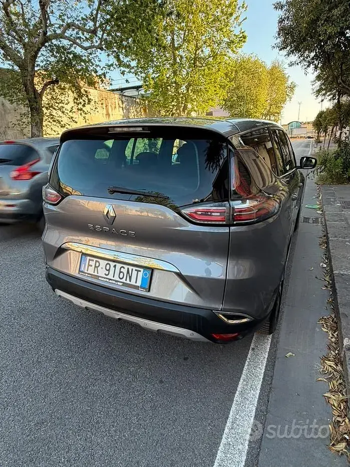 Usata Renault Espace 160 CV (117 kW) 2018 Rosso Monovolume