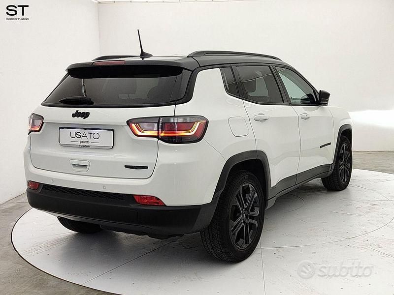 Usata Jeep Compass Night Eagle 130 CV (95 kW) 2022 Bianco SUV