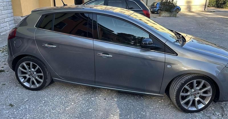 Usata Fiat Bravo Sport 140 CV (102 kW) 2014 Utilitaria