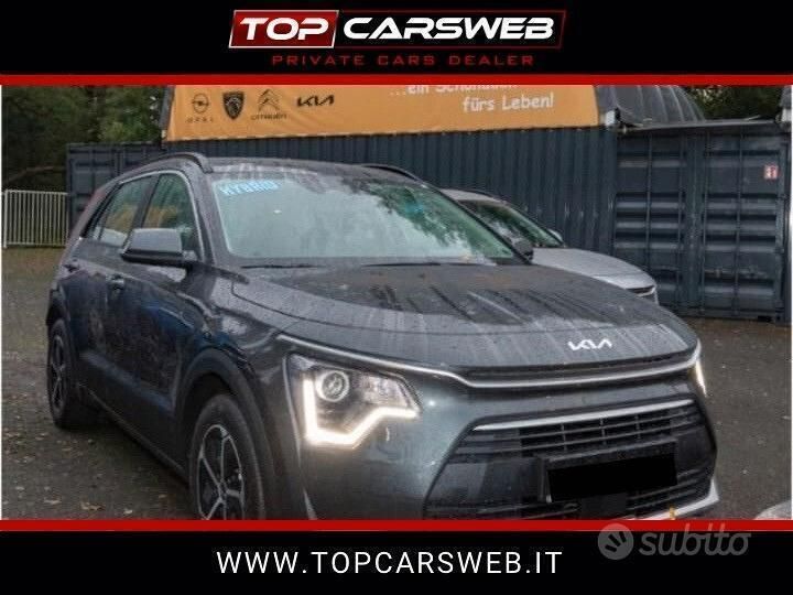 Usata Kia Niro 105 CV (77 kW) 2024 Grigio SUV