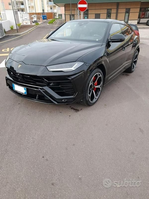 Usata Lamborghini Urus 650 CV (478 kW) 2020 SUV