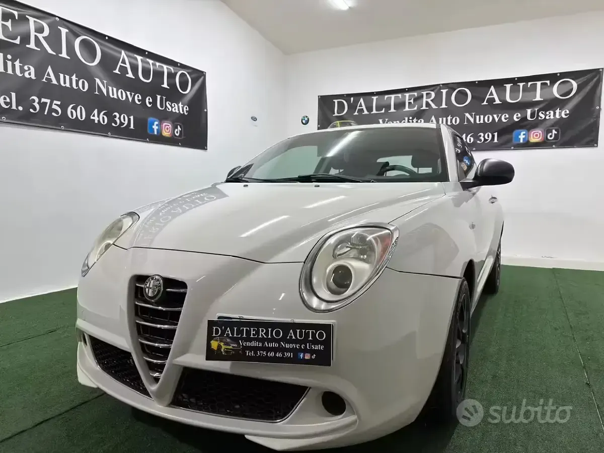 Usata Alfa Romeo MiTo Distinctive 79 CV (58 kW) 2009 Beige Utilitaria