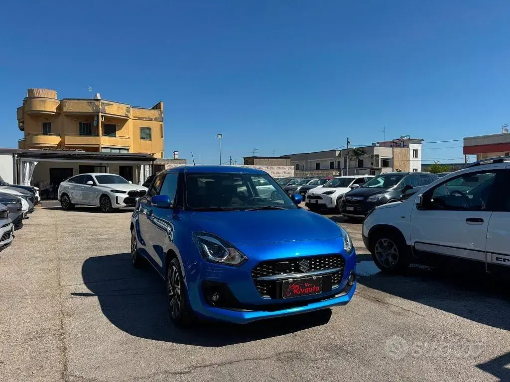 Usata Suzuki Swift 83 CV (61 kW) 2024 Bluazzurro Utilitaria