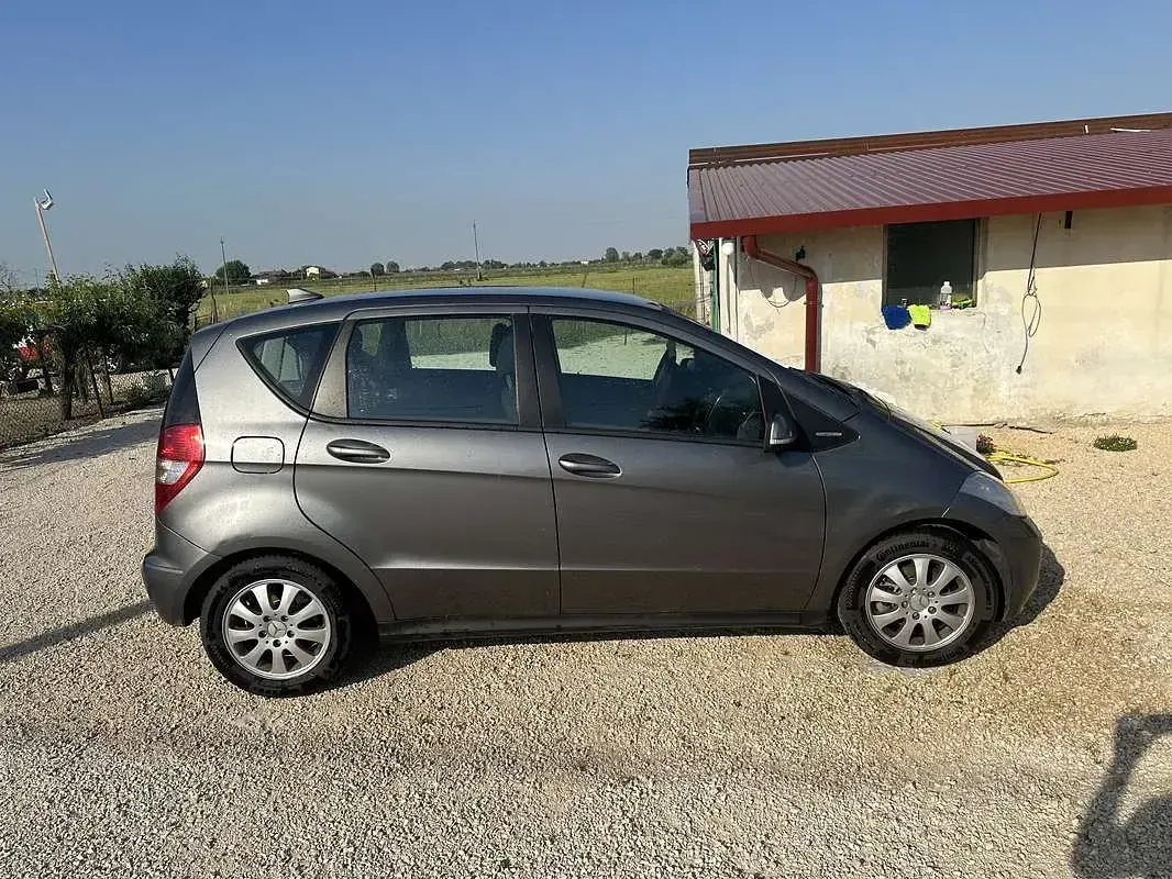 Usata Mercedes A160 Classic 82 CV (60 kW) 2009 Monovolume