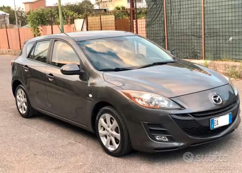 Usata Mazda 3 110 CV (80 kW) 2010 Grigio Berlina