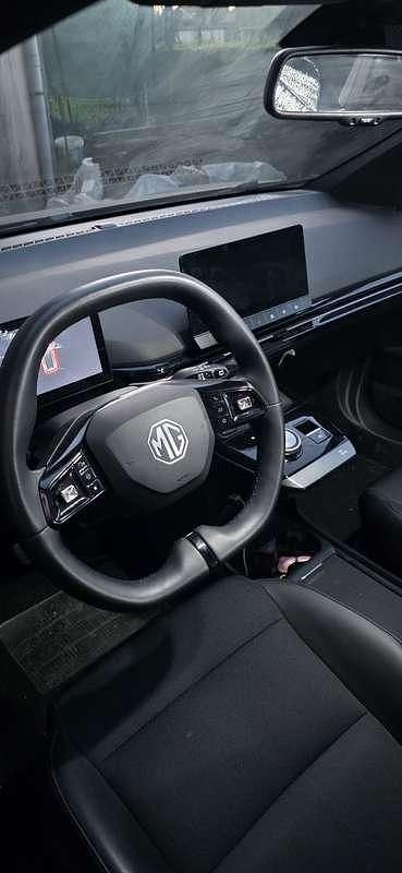 Usata MG MG4 EV Luxury 67 kW (92 CV) 2024 Utilitaria