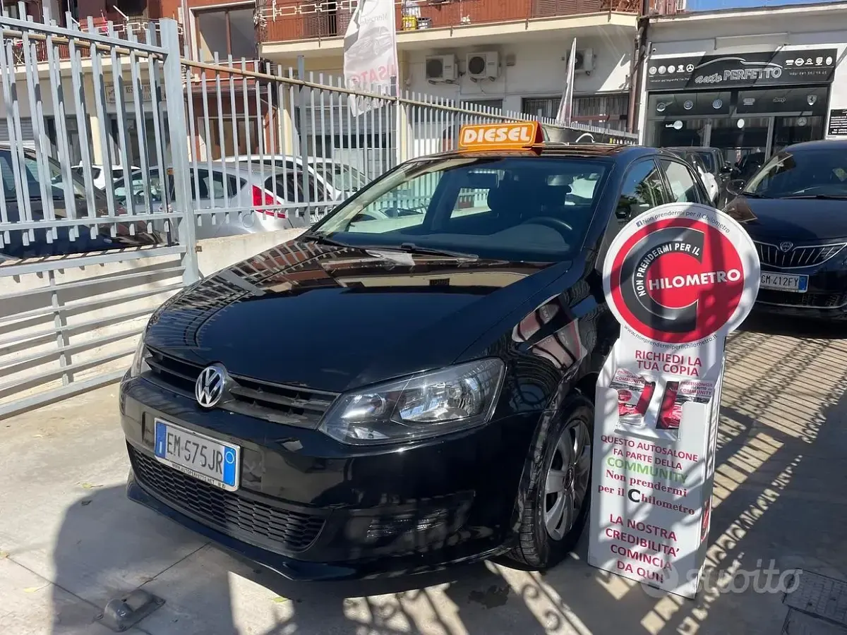 Usata VW Polo Comfortline 75 CV (55 kW) 2012 Nero Utilitaria