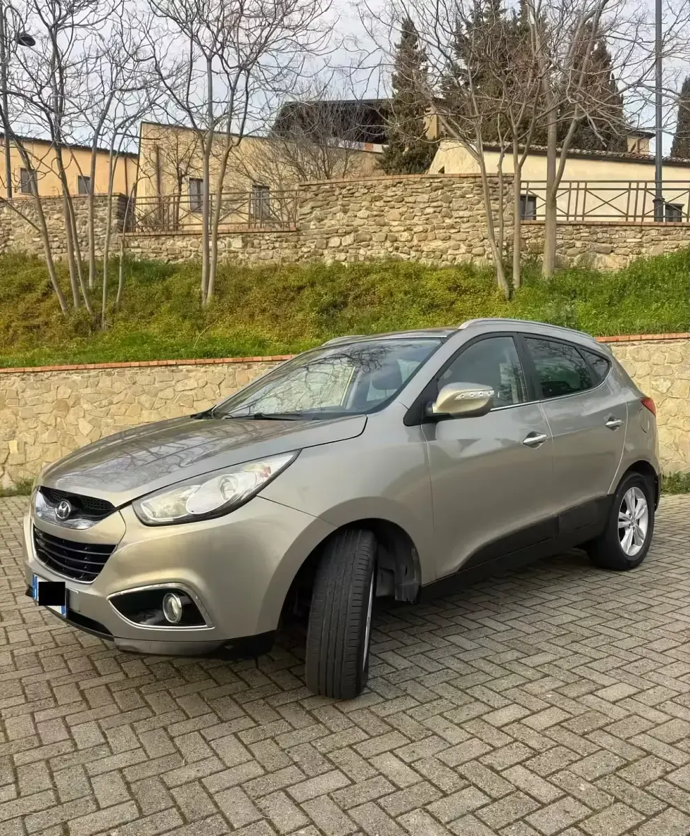 Usata Hyundai ix35 115 CV (84 kW) 2011 Oro SUV