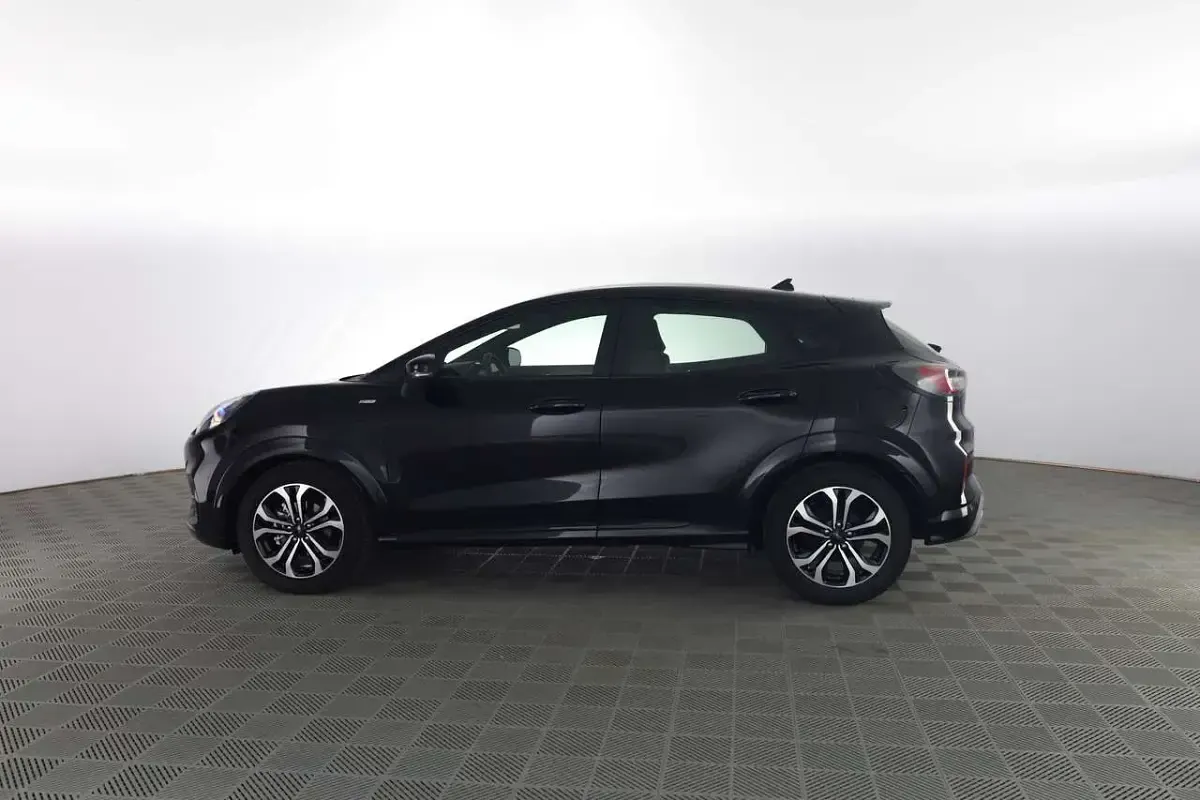 Usata Ford Puma ST-Line 124 CV (91 kW) 2022 Agate black SUV