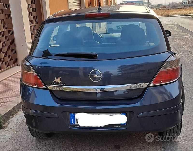 Occasion Opel Astra 101 ch (74 kW) 2008 Berline