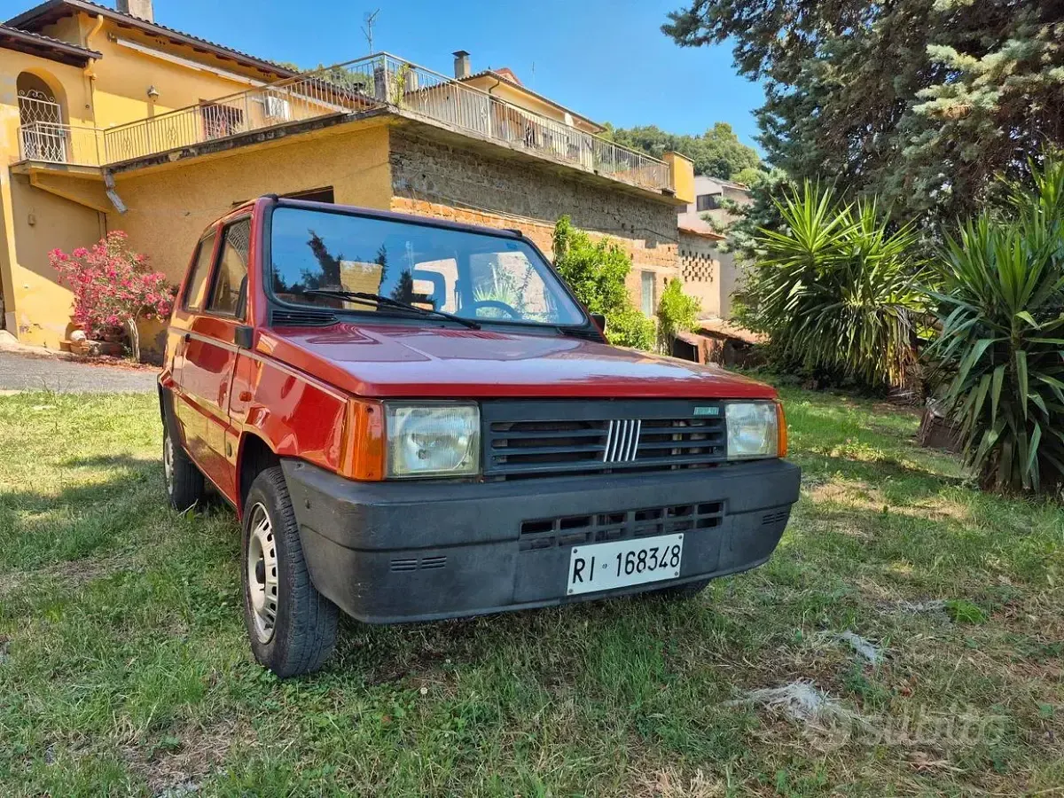 Usata Fiat Panda Young 34 CV (25 kW) 1991 Rosso Berlina