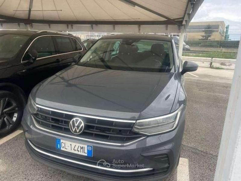 Usata VW Tiguan Life 150 CV (110 kW) 2022 Grigio SUV