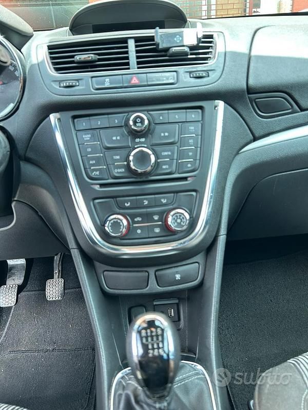 Usata Opel Mokka 140 CV (102 kW) 2016 Bianco SUV