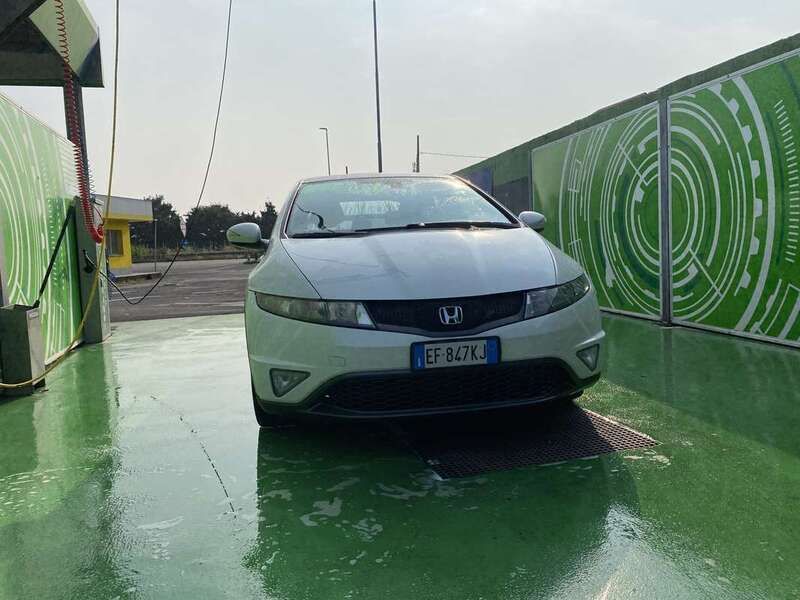 Usata 2011 Honda Civic Comfort Tre volumi | 4500 € (Ottimo prezzo) - Immagine 1/4