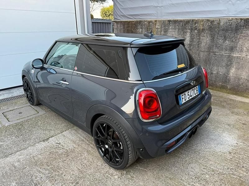 Usata Mini Cooper S 192 CV (141 kW) 2016 Grigio Utilitaria
