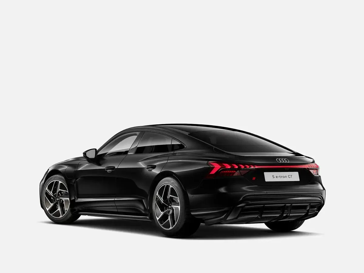 Nuova Audi e-tron GT quattro Comfort 163 kW (222 CV) 2026 Nero mythos metallizzato Berlina