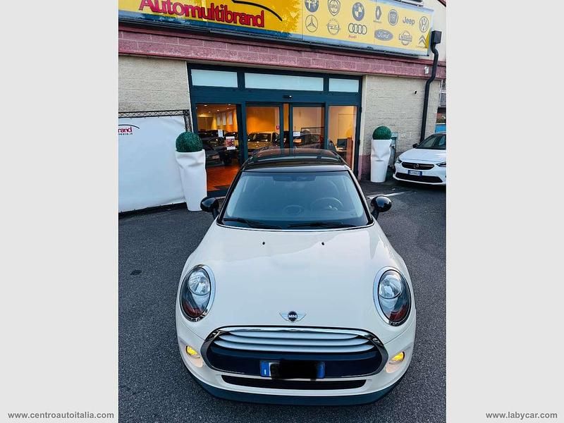 Usata Mini Cooper 136 CV (100 kW) 2015 Beige Utilitaria