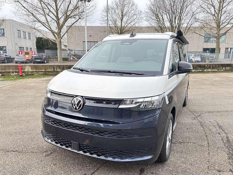 Nuova VW California Beach 150 CV (110 kW) 2026 Bianco candy/starlight blue Furgone