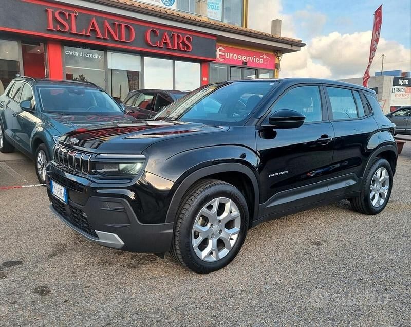 Usata Jeep Avenger Altitude 100 CV (73 kW) 2023 Nero SUV
