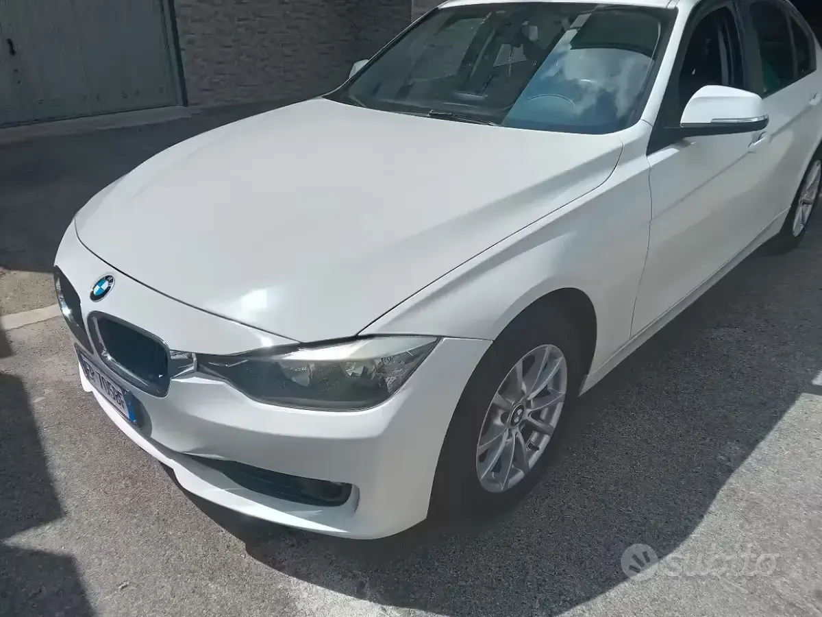 Usata BMW 316 116 CV (85 kW) 2012 Bianco Berlina