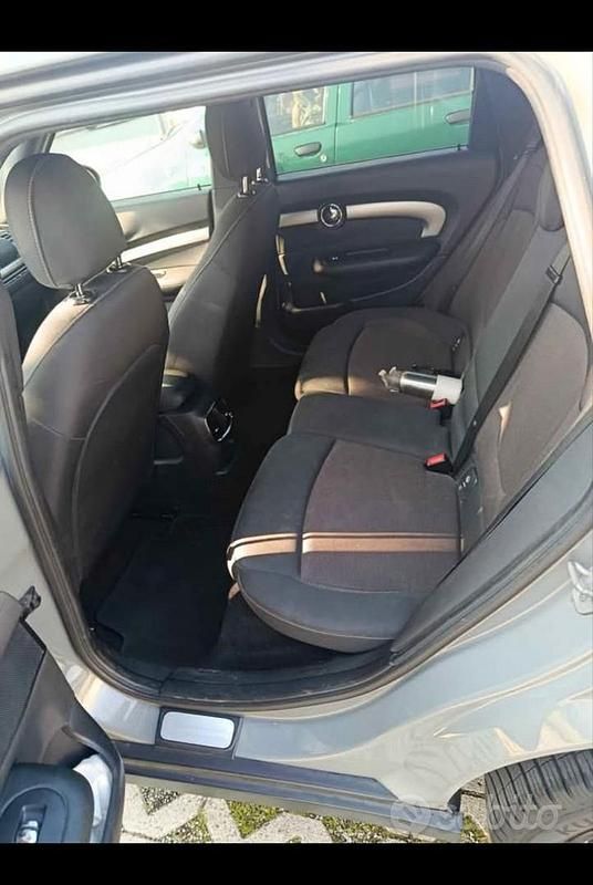 Usata Mini Clubman 90 CV (66 kW) 2017 Grigio Station wagon