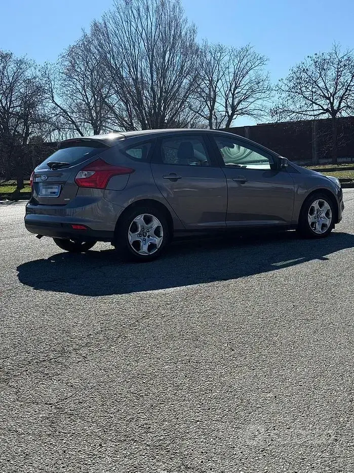 Usata Ford Focus Titanium 100 CV (73 kW) 2013 Utilitaria