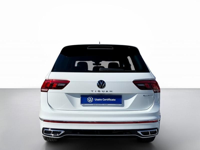 Usata VW Tiguan R-line 245 CV (180 kW) 2023 Pure white SUV