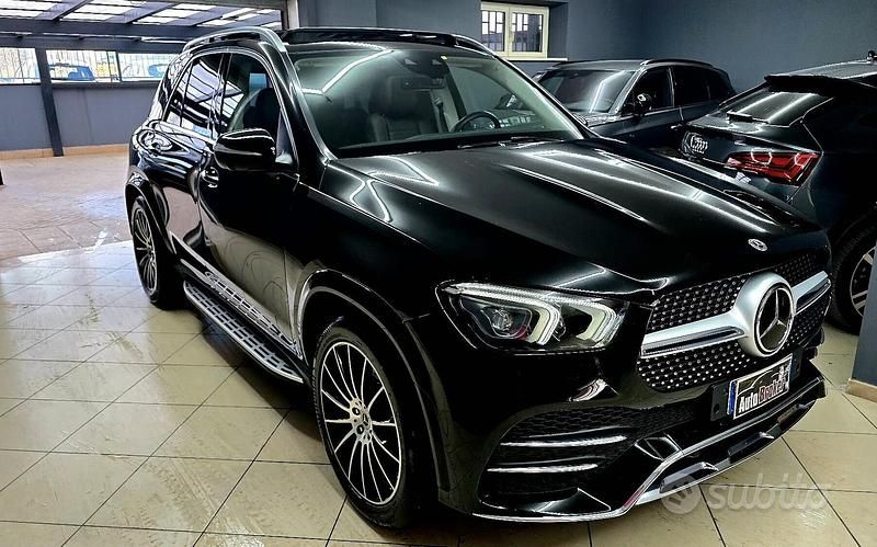 Nero Usata 2022 Mercedes GLE300 Premium Plus Tre volumi | 59.900 € (Buon prezzo) - Immagine 1/4