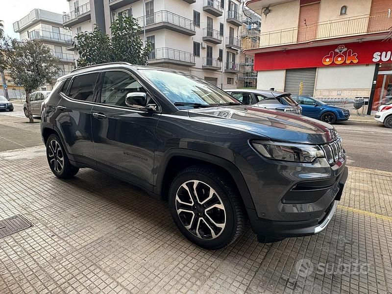 Usata Jeep Compass Limited 131 CV (96 kW) 2022 Grigio SUV