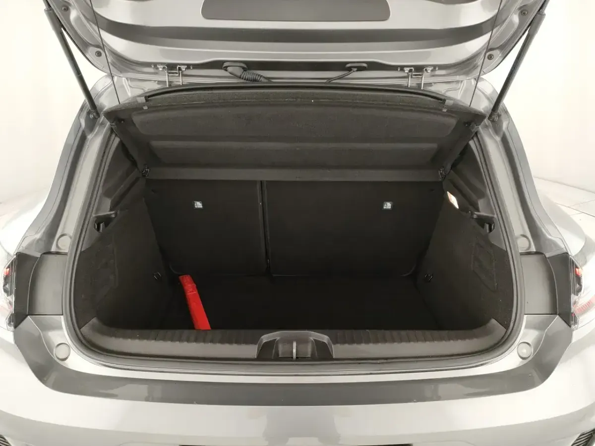 Usata Renault Clio Techno 91 CV (66 kW) 2025 Grigio Utilitaria