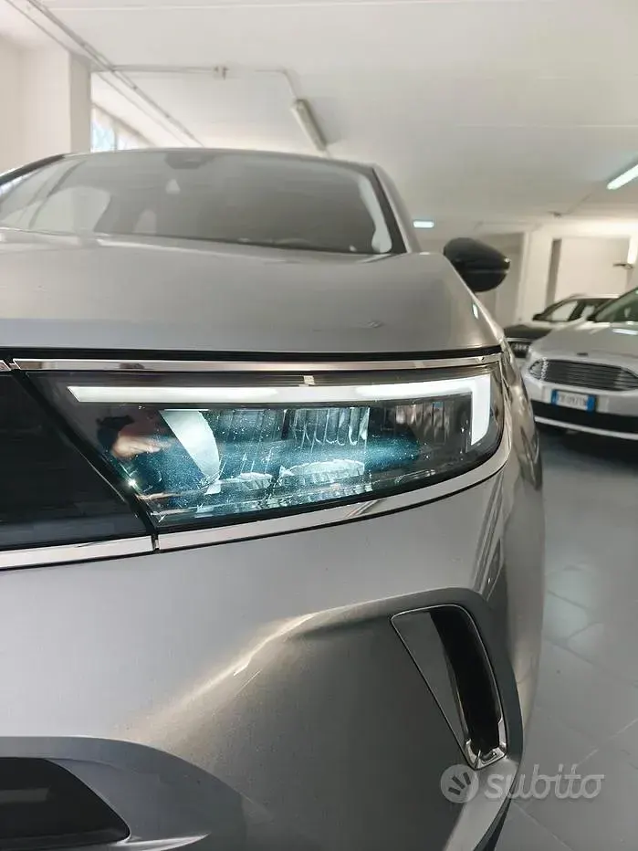 Usata Opel Mokka Elegance 110 CV (80 kW) 2021 Grigio SUV