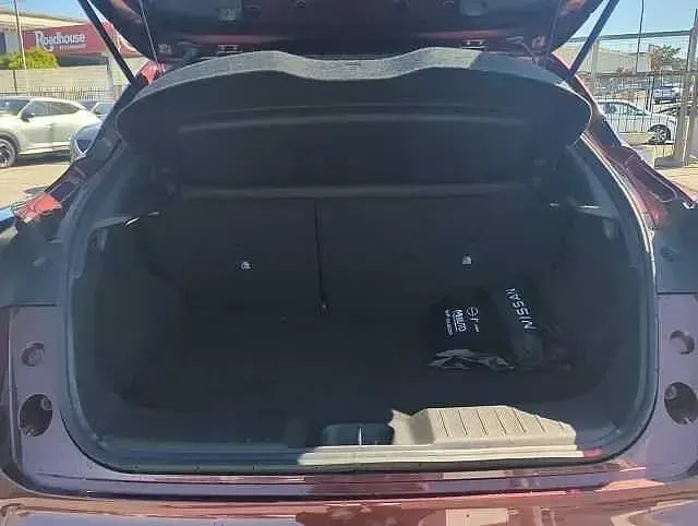 Usata Nissan Juke N-Connecta 142 CV (104 kW) 2023 Rosso SUV