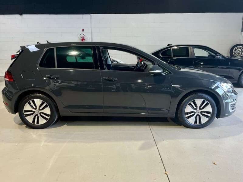 Usata VW e-Golf 100 kW (136 CV) 2020 Grigio Utilitaria