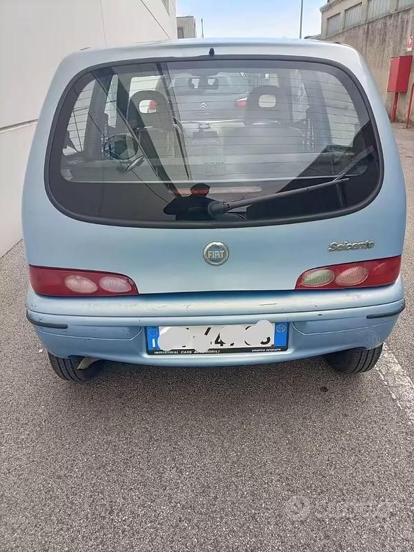 Usata Fiat Seicento 54 CV (39 kW) 2005 Blu Utilitaria