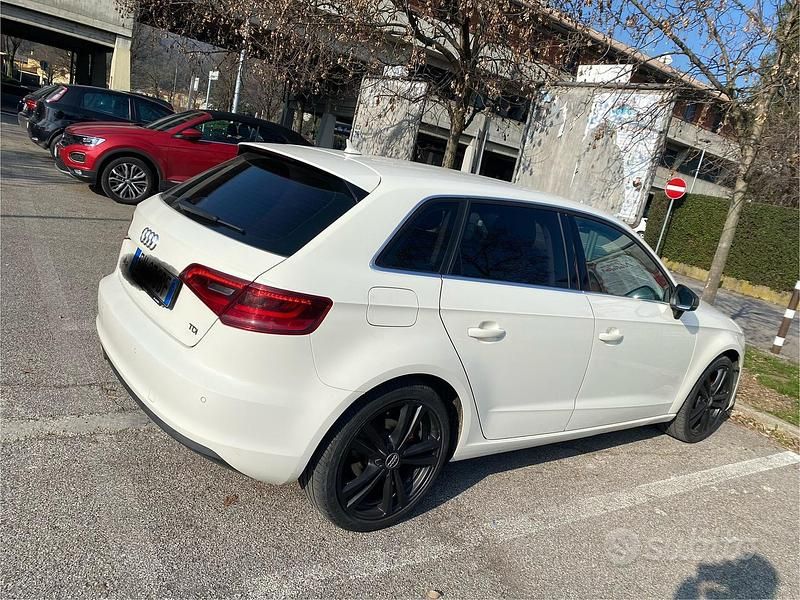 Usata Audi A3 Ambition 150 CV (110 kW) 2014 Bianco Berlina