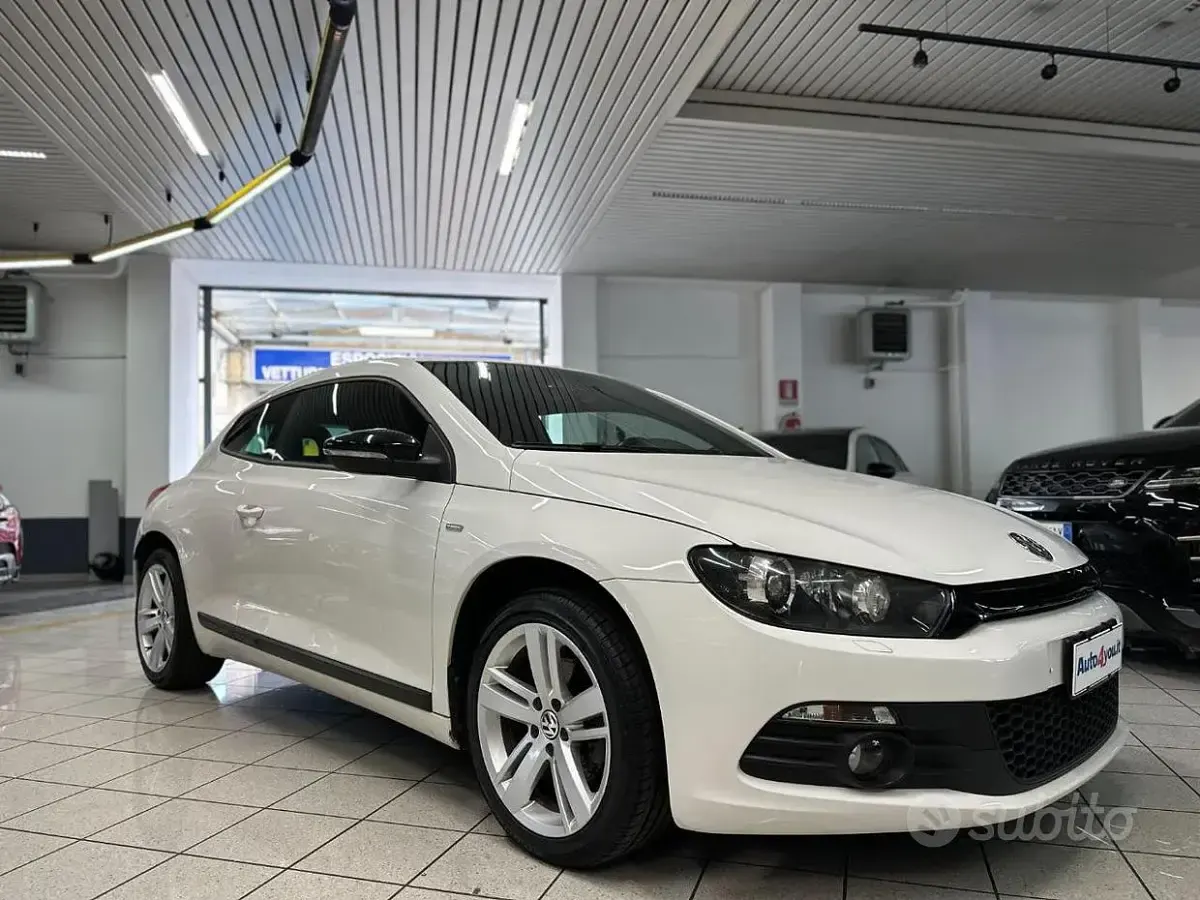 Usata VW Scirocco Match 122 CV (89 kW) 2012 Coupé